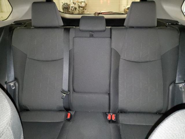 Toyota RAV4 Xle Image 9