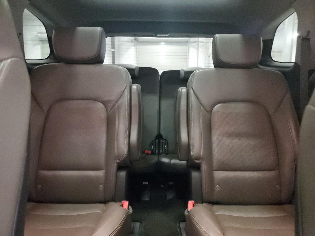 Hyundai SANTA FE Se Ultimate Image 13