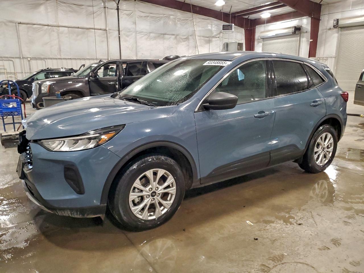 Ford Escape Active Image 1