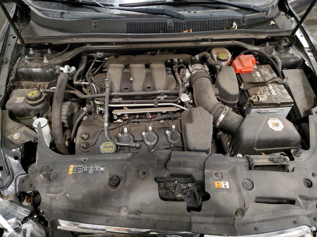 Ford Taurus Limited Image 12