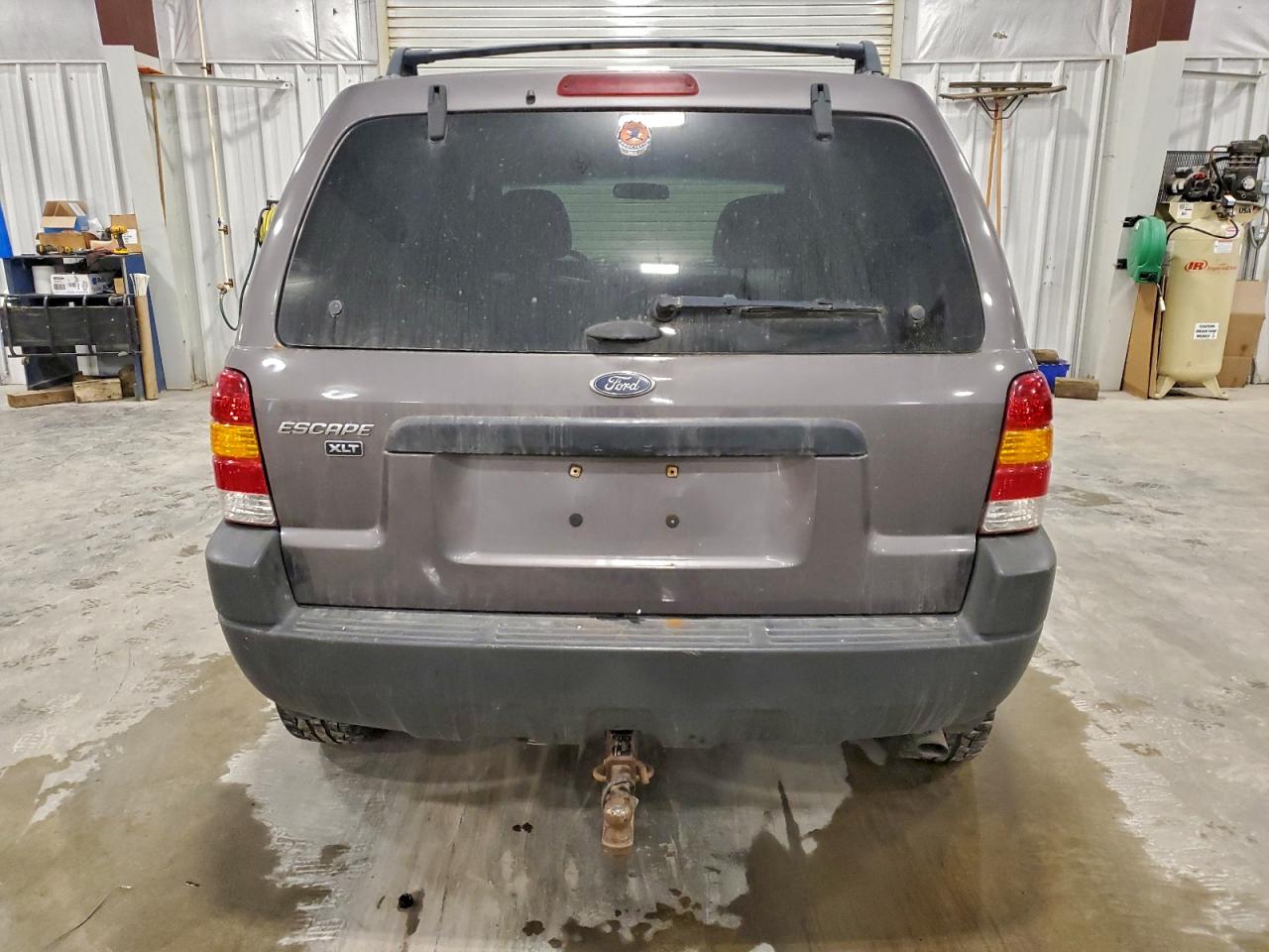Ford Escape Xlt Image 12