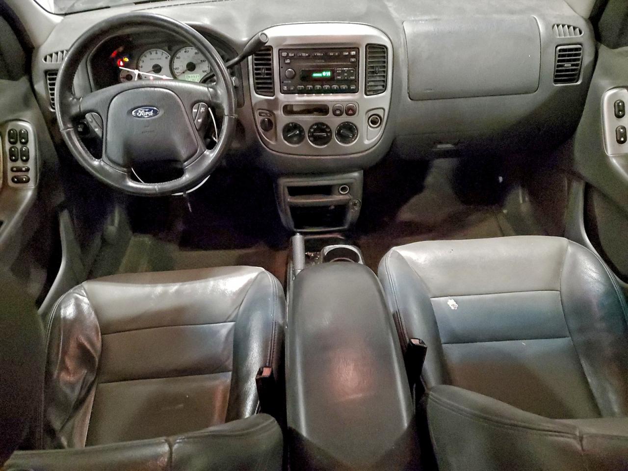 Ford Escape Xlt Image 10