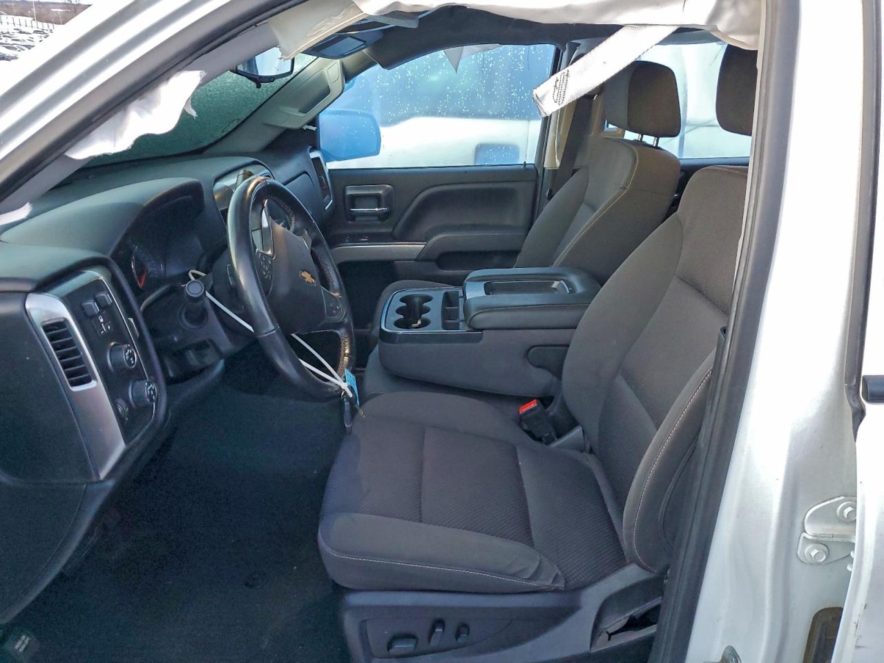 Chevrolet Silverado K1500 Lt Image 3