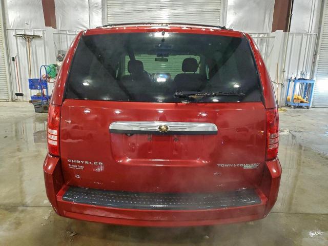 Chrysler Minivan Touring Image 10