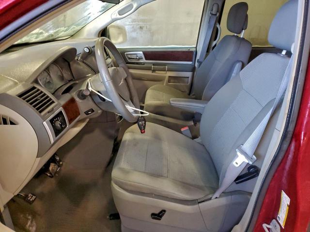 Chrysler Minivan Touring Image 9