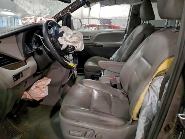 Toyota Sienna Xle Image 11