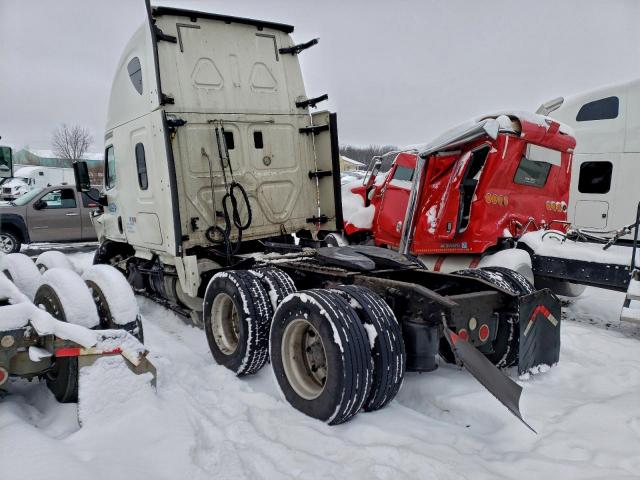 Freightliner Cascadia 1 Image 8