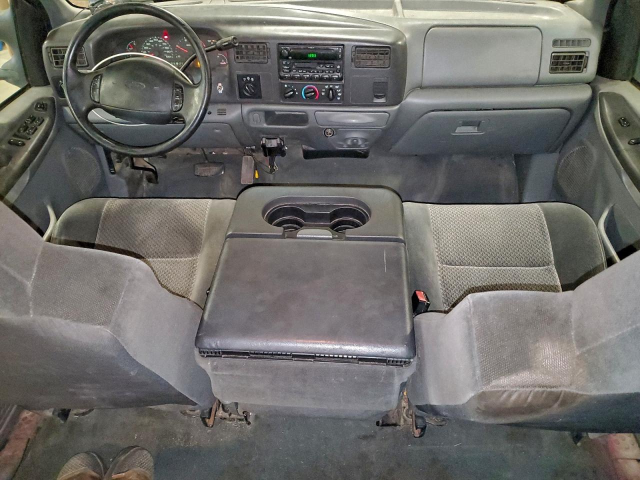 Ford F-250 Super Duty Image 8