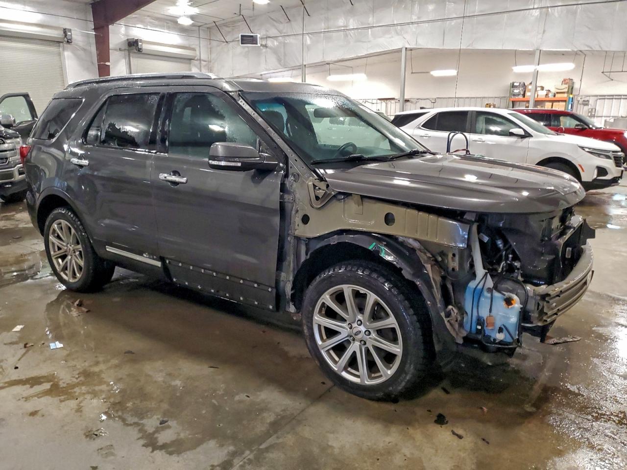 Ford Explorer Limited Image 9