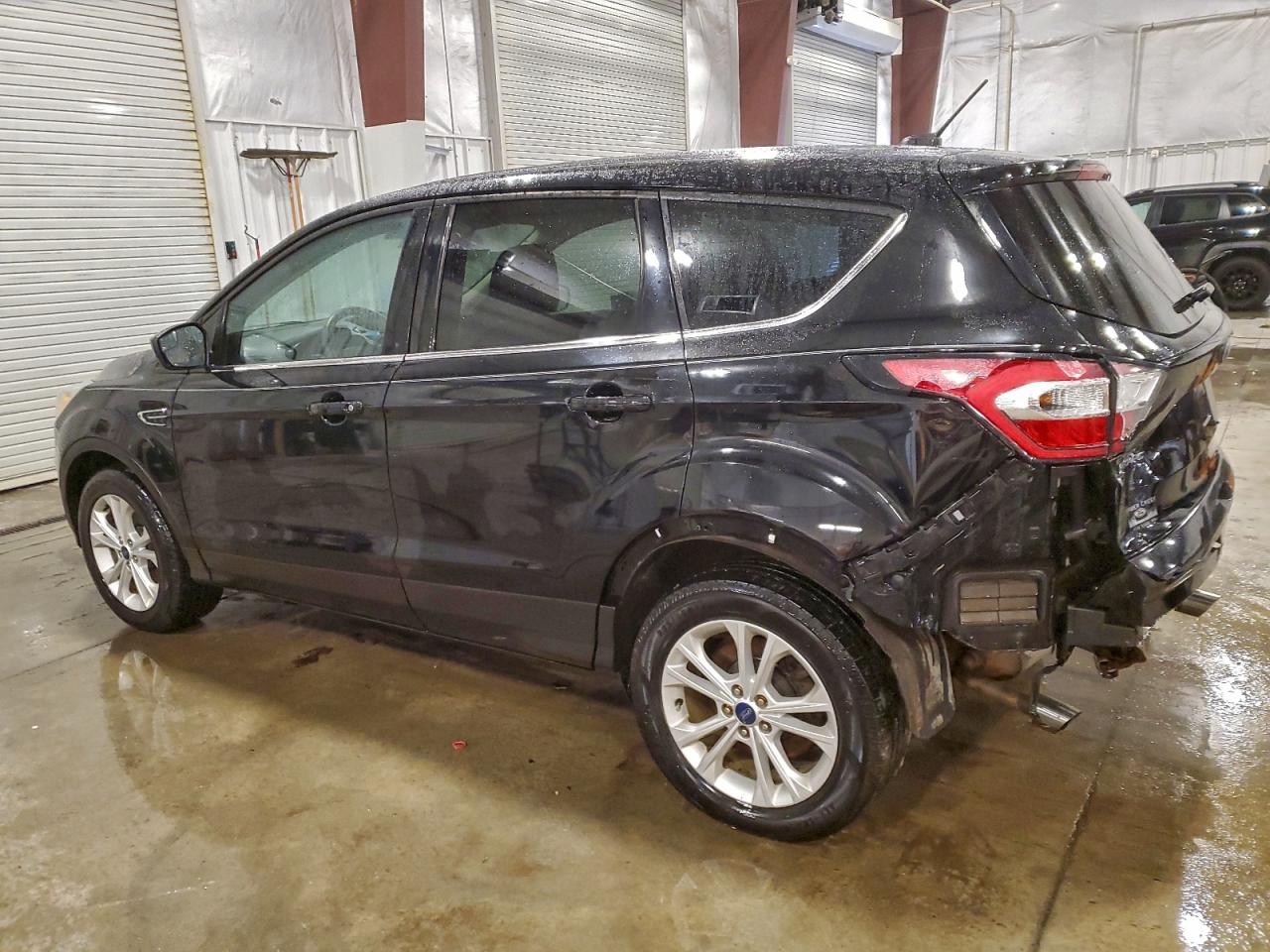 Ford Escape Se Image 6