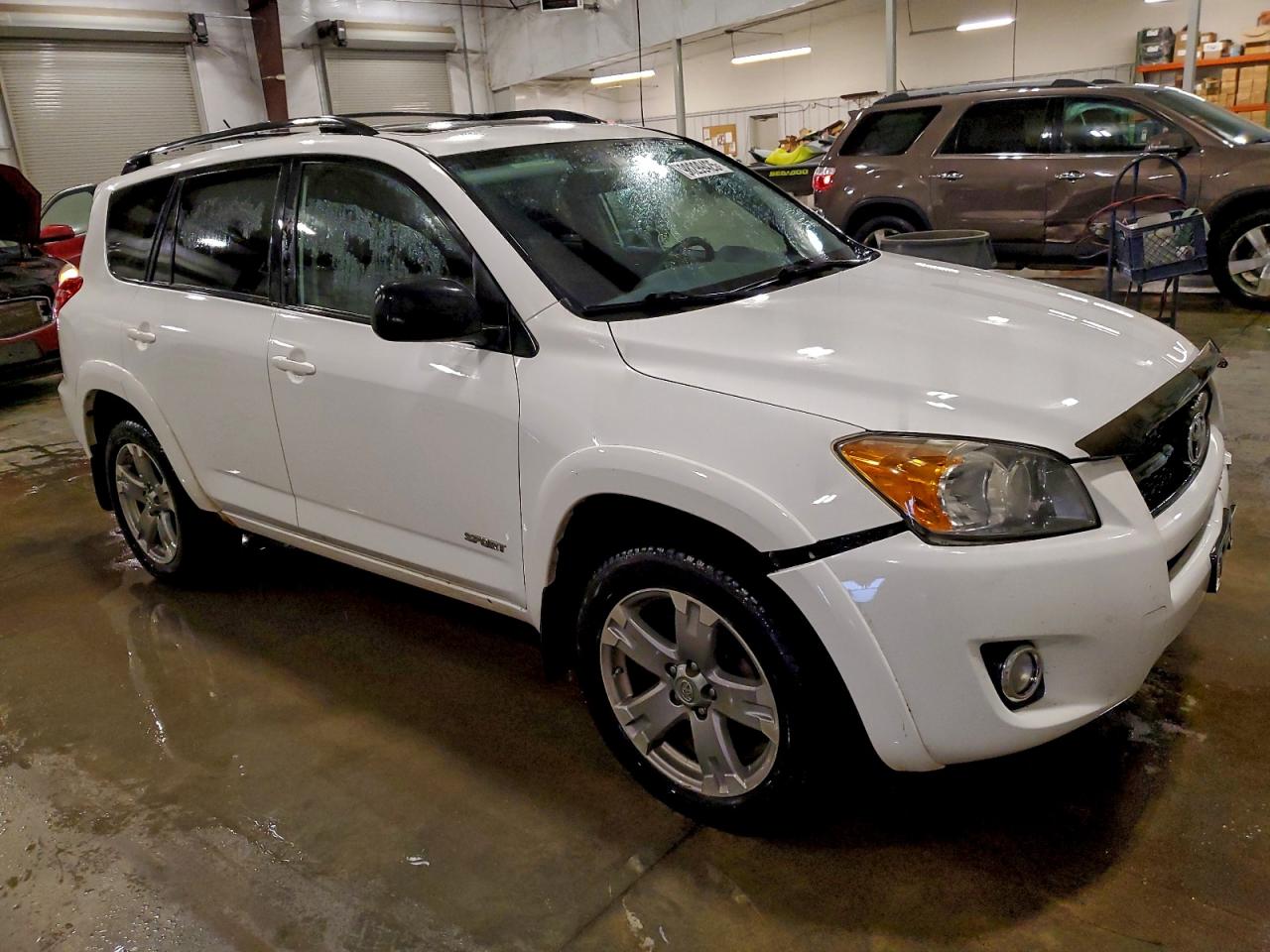 Toyota RAV4 Sport Image 10