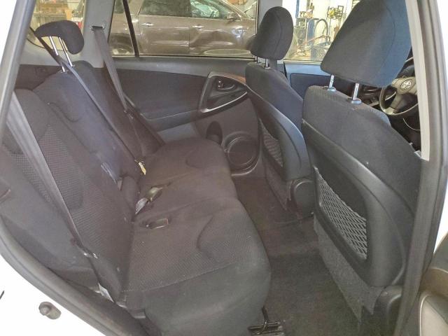 Toyota RAV4 Sport Image 12