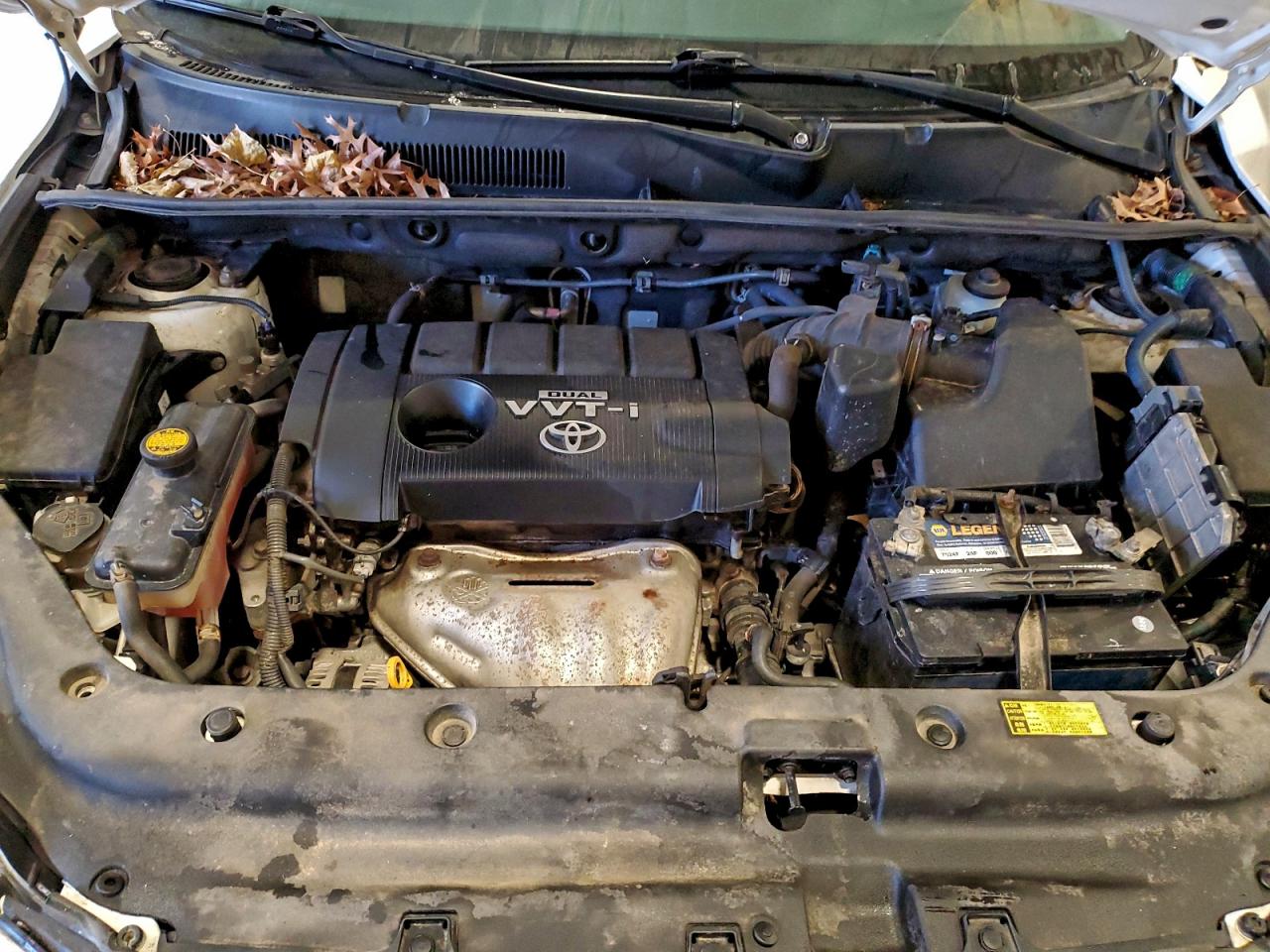 Toyota RAV4 Sport Image 6