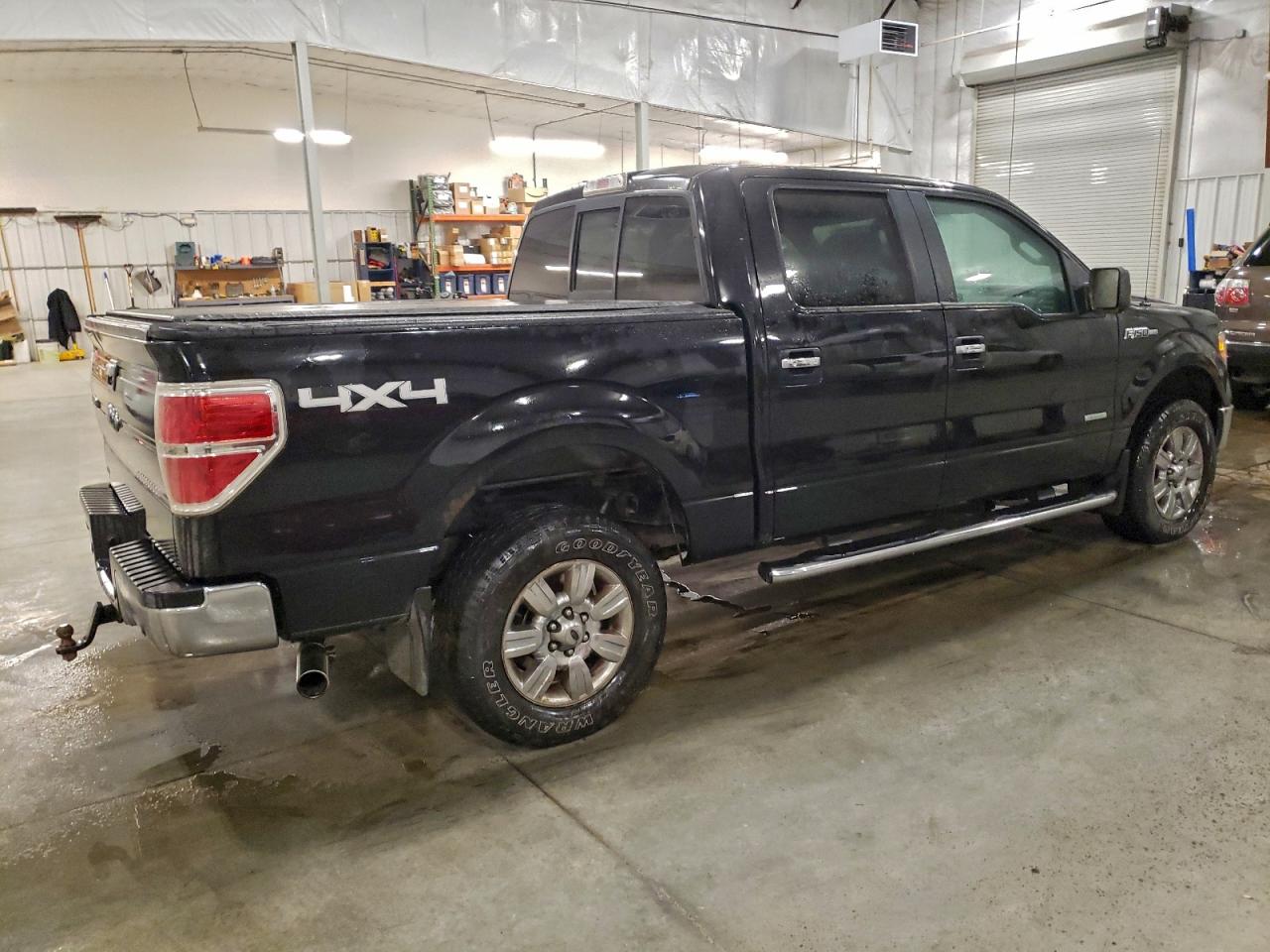 Ford F-150 Supercrew Image 3