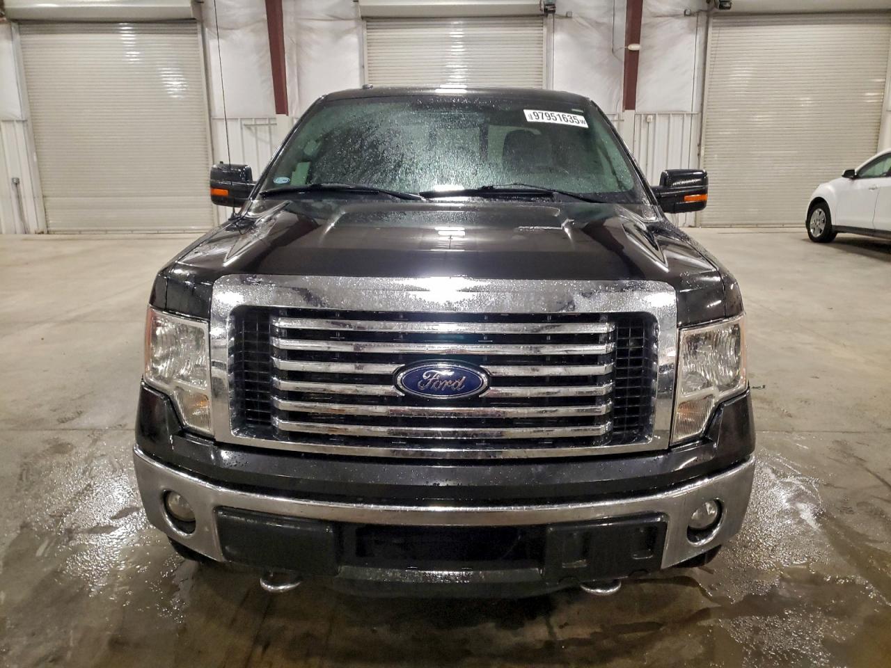 Ford F-150 Supercrew Image 4