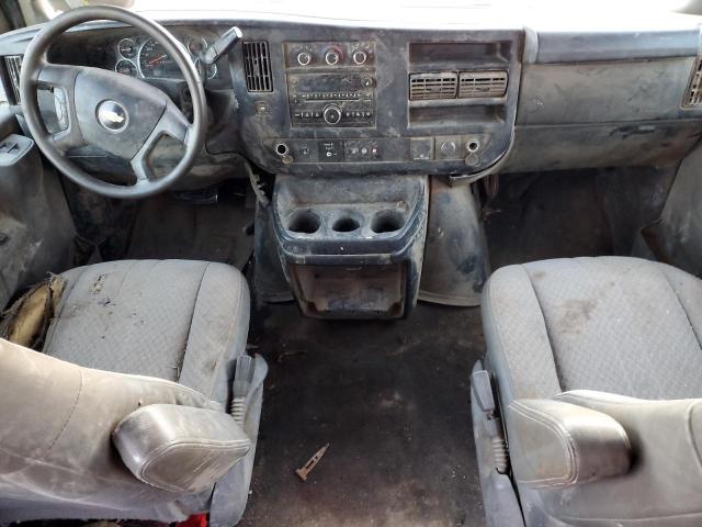 Chevrolet Express Lt Image 9