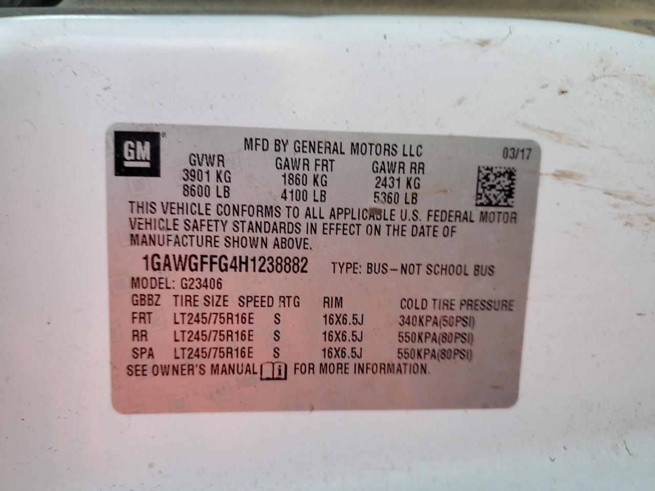 Chevrolet Express Lt Image 12