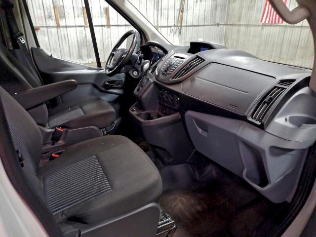 Ford Transit T-350 Image 8