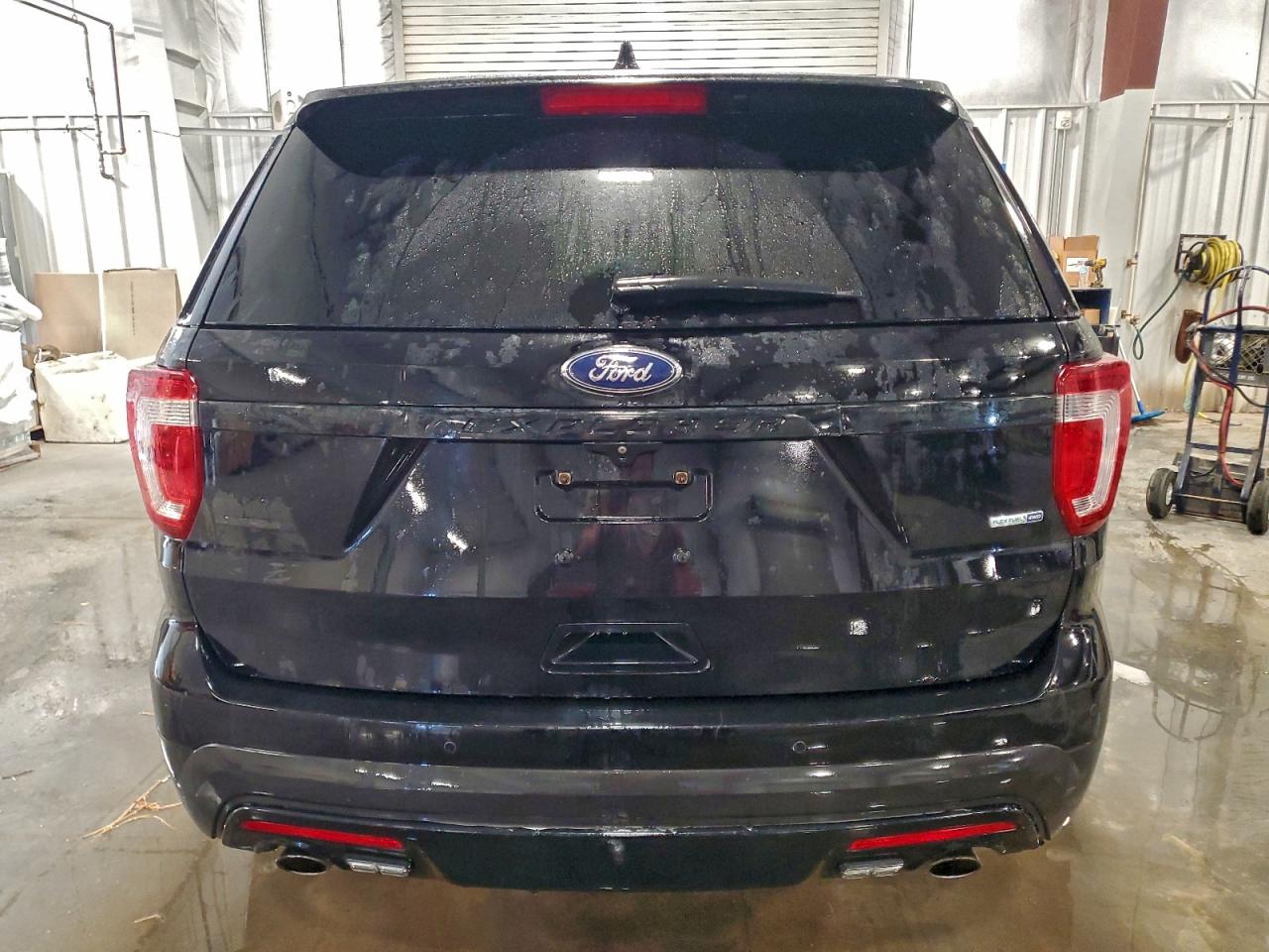 Ford Explorer Xlt Image 13