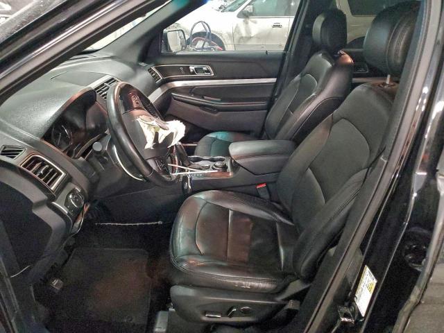 Ford Explorer Xlt Image 9