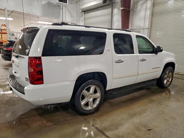 Chevrolet Suburban K1500 Image 5