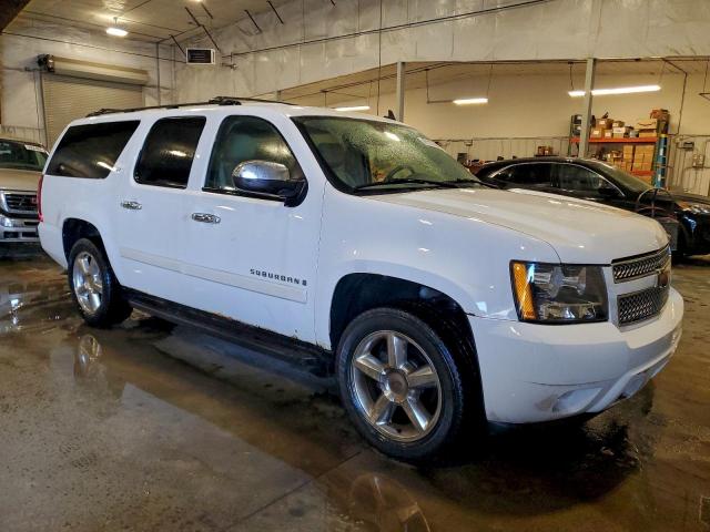 Chevrolet Suburban K1500 Image 11