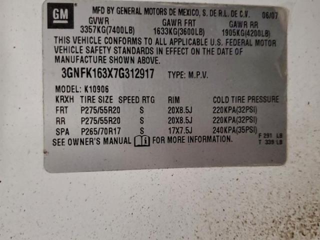 Chevrolet Suburban K1500 Image 10