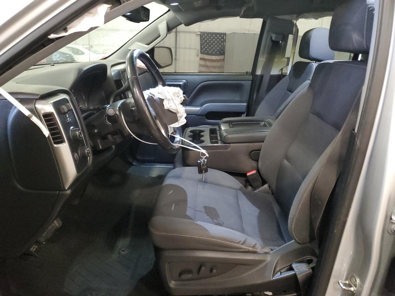 Chevrolet Silverado K1500 Lt Image 3