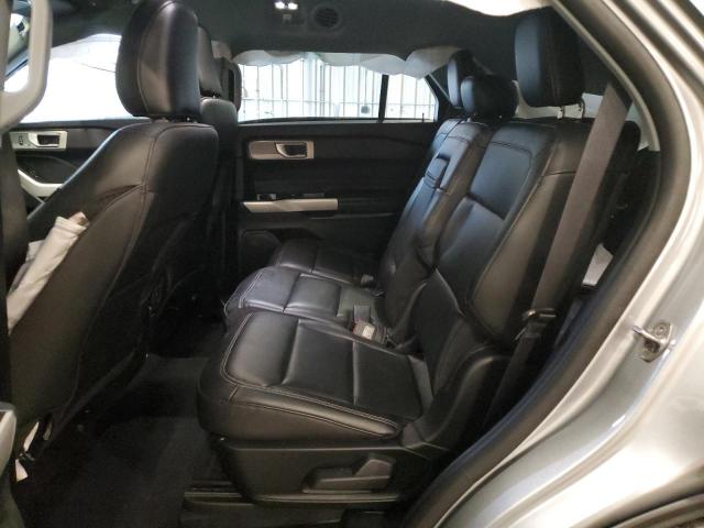 Ford Explorer Xlt Image 11