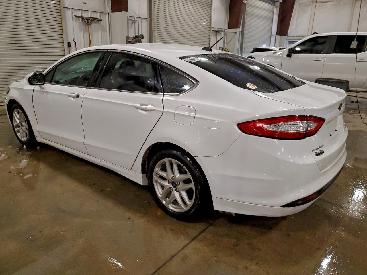 Ford Fusion Se Image 4