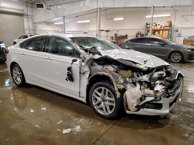 Ford Fusion Se Image 11