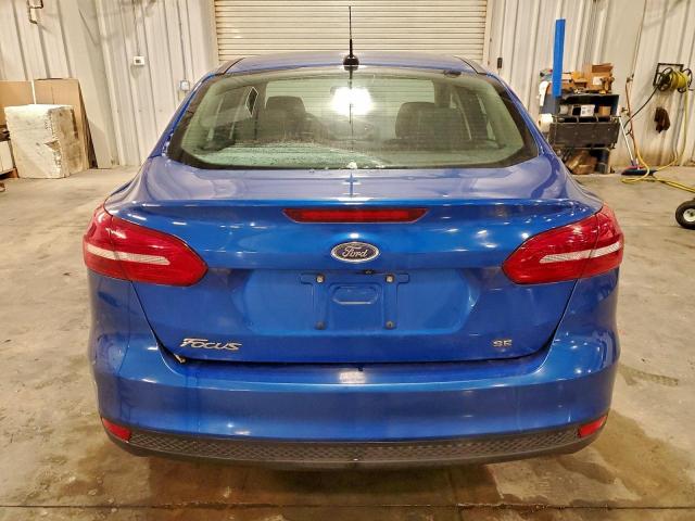 Ford Focus Se Image 9