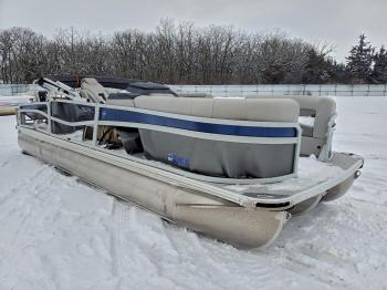  Salvage Premier Pontoon