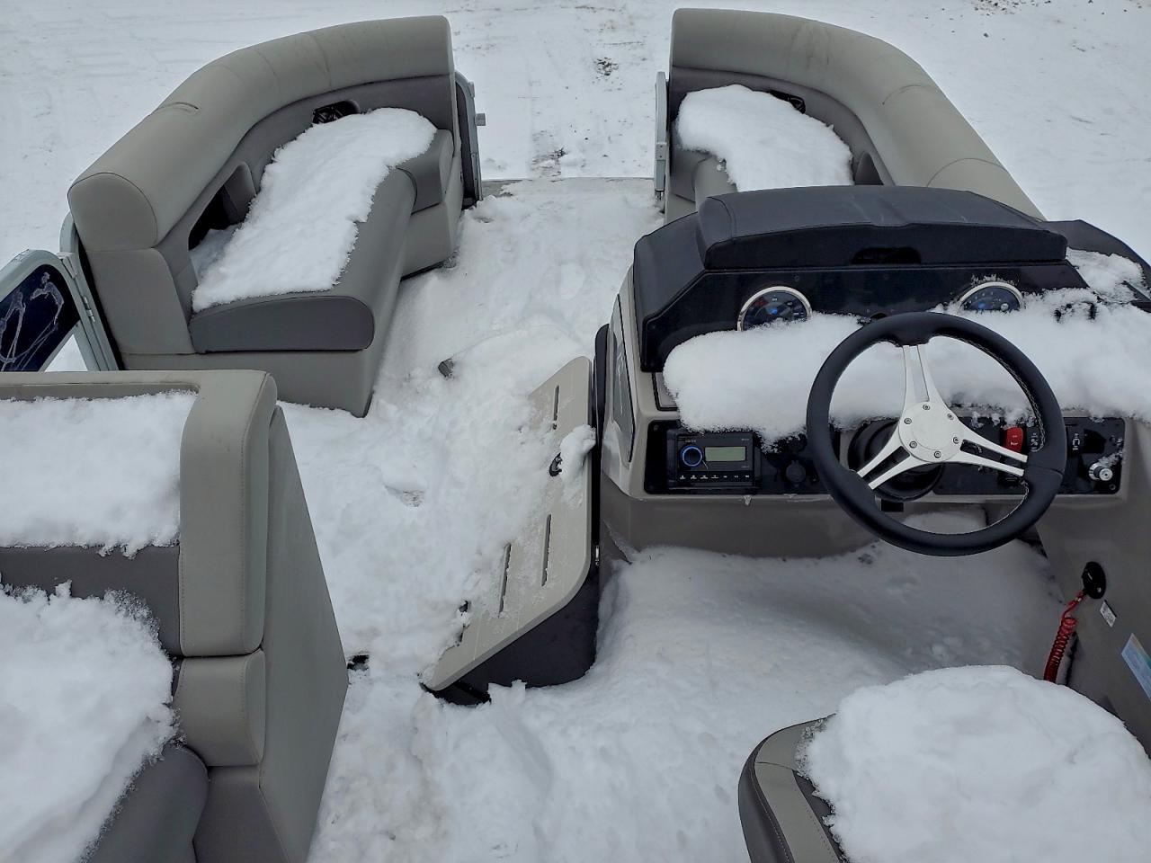 Premier Pontoon Image 2