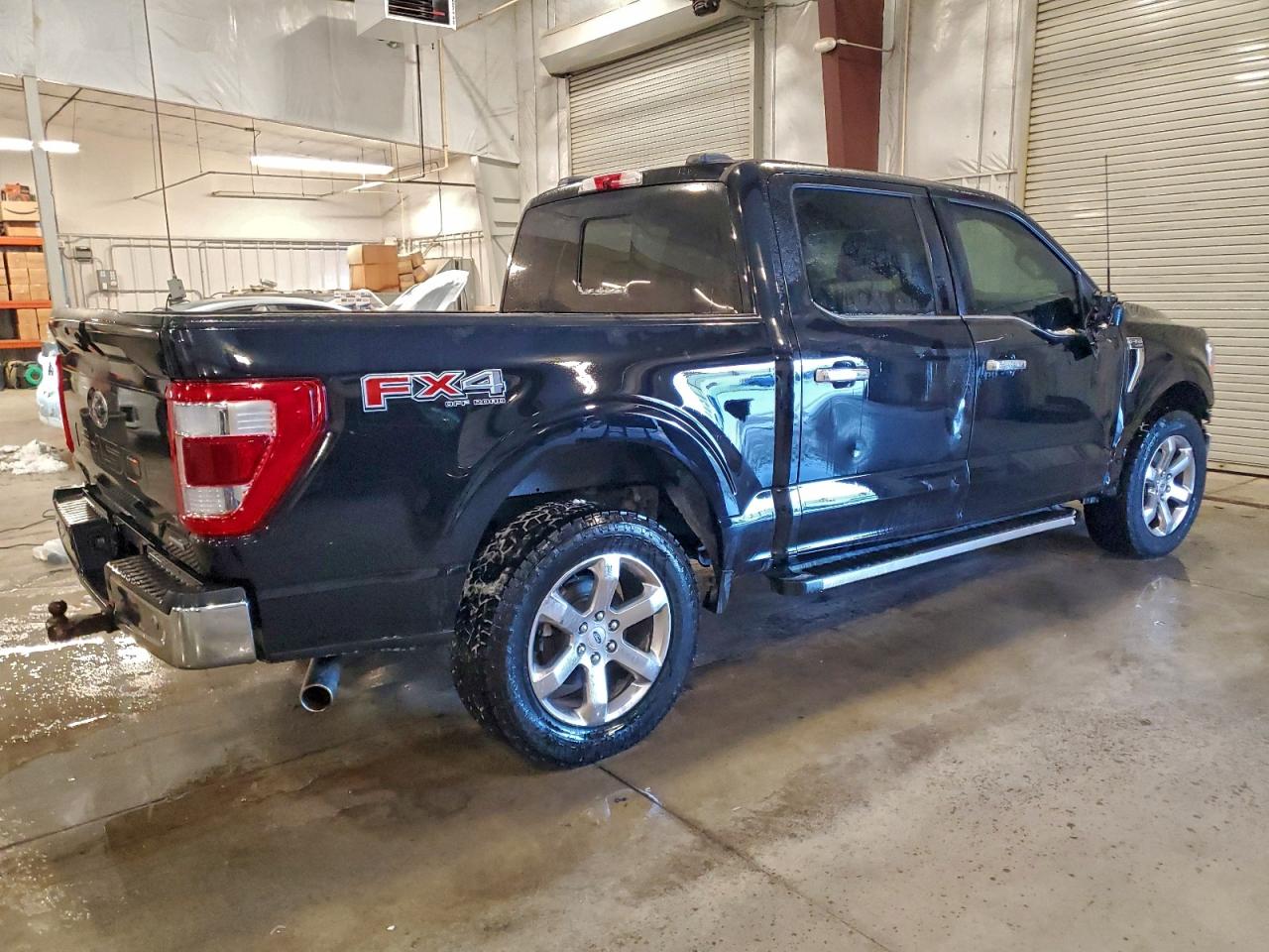 Ford F-150 Supercrew Image 3