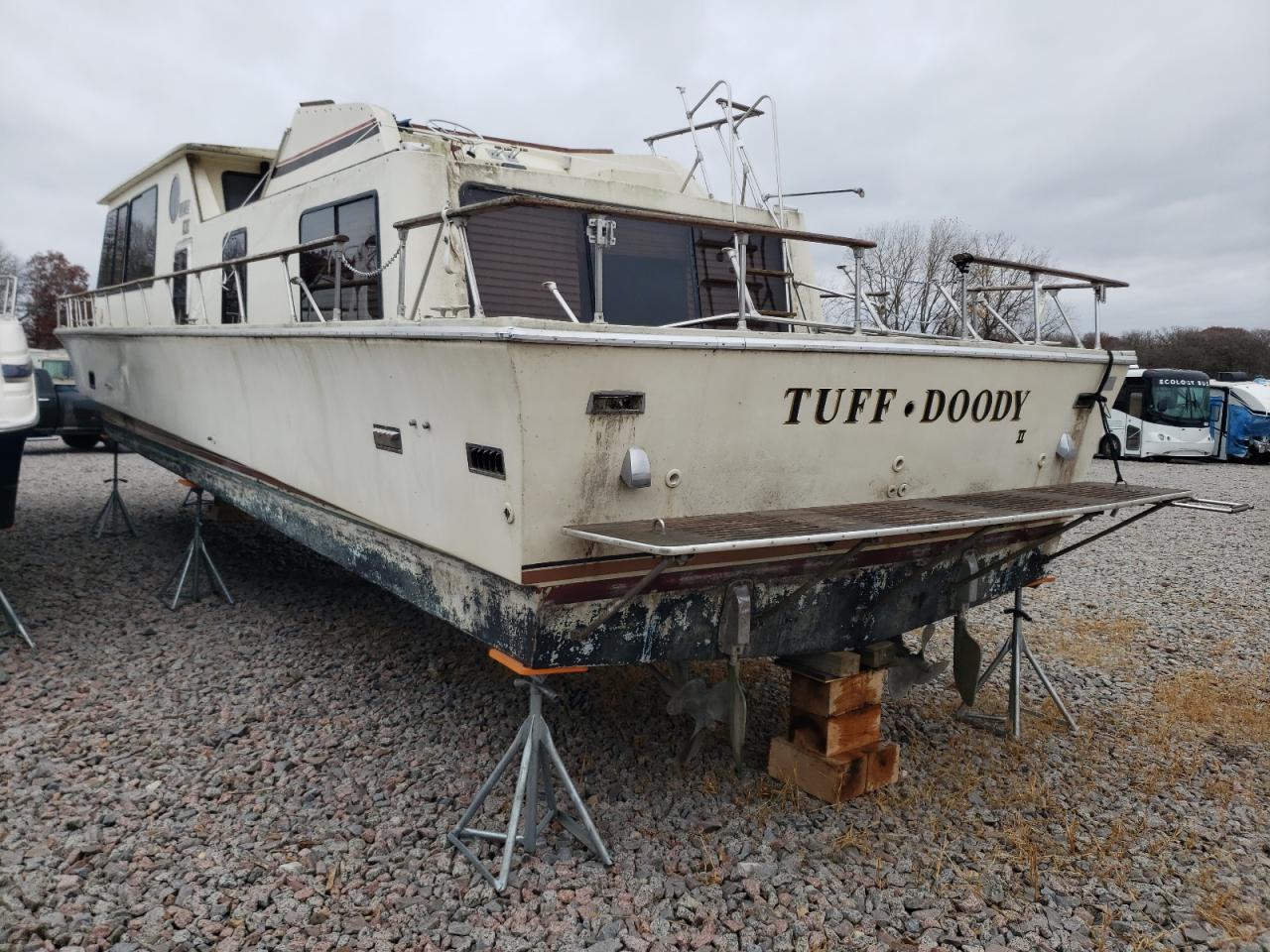 Bluewater Yachts Boat Image 4