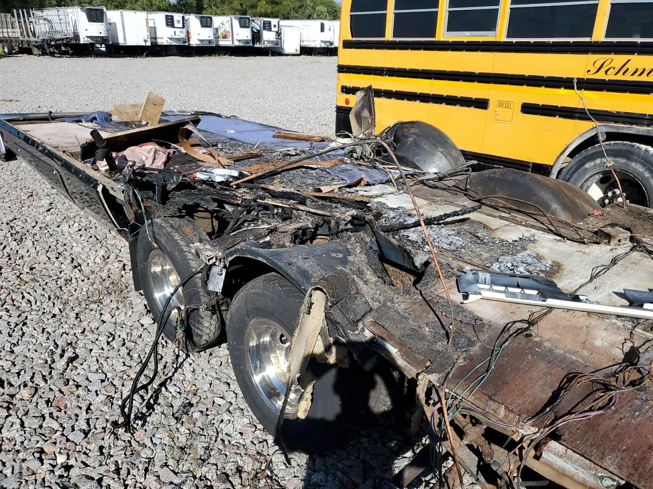 Ford F-530 Super Duty Image 8