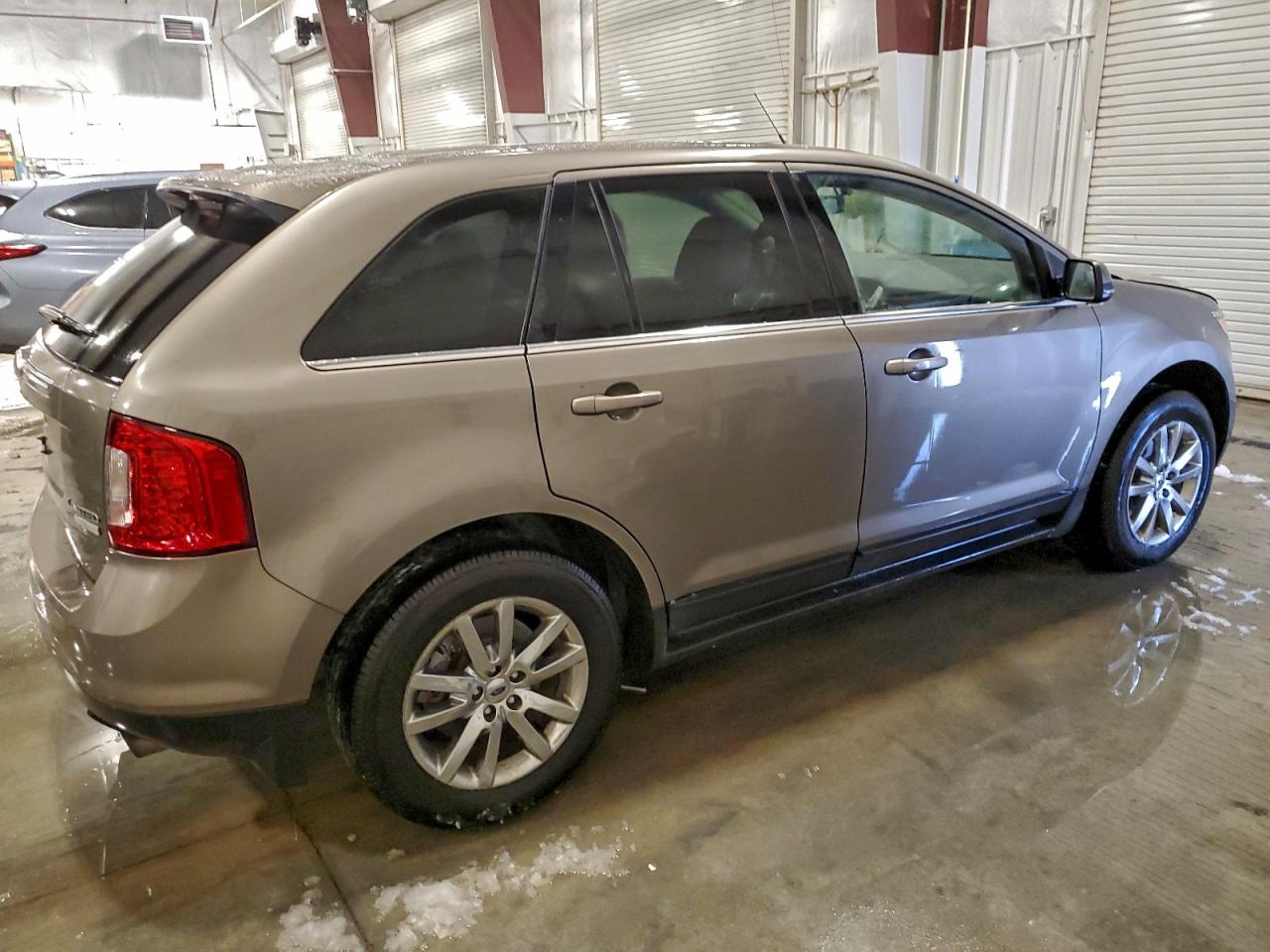 Ford Edge Limited Image 2