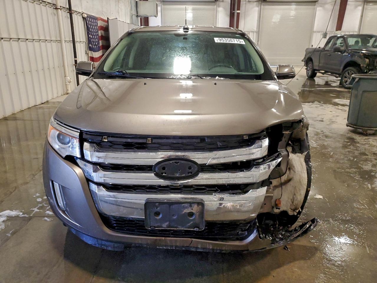 Ford Edge Limited Image 4