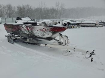  Salvage Tracker Boat