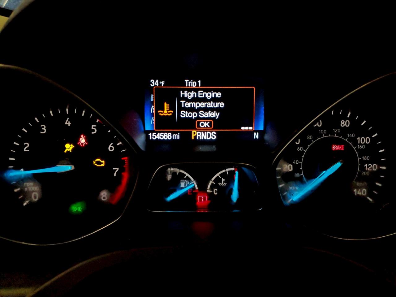 Ford Escape Titanium Image 11