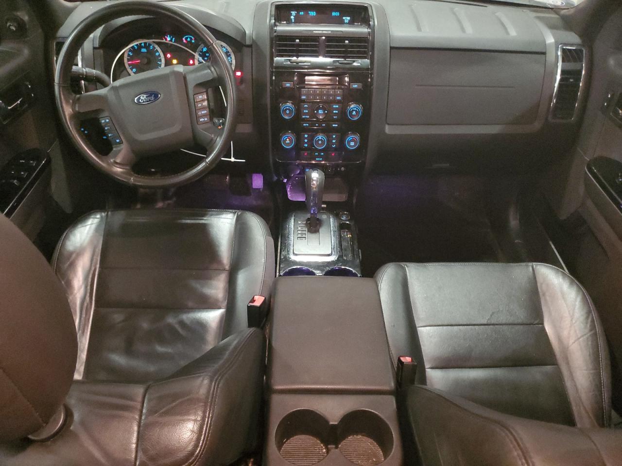 Ford Escape Limited Image 7