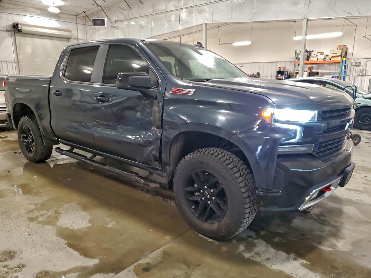 Chevrolet Silverado K1500 Lt Trail Boss Image 4