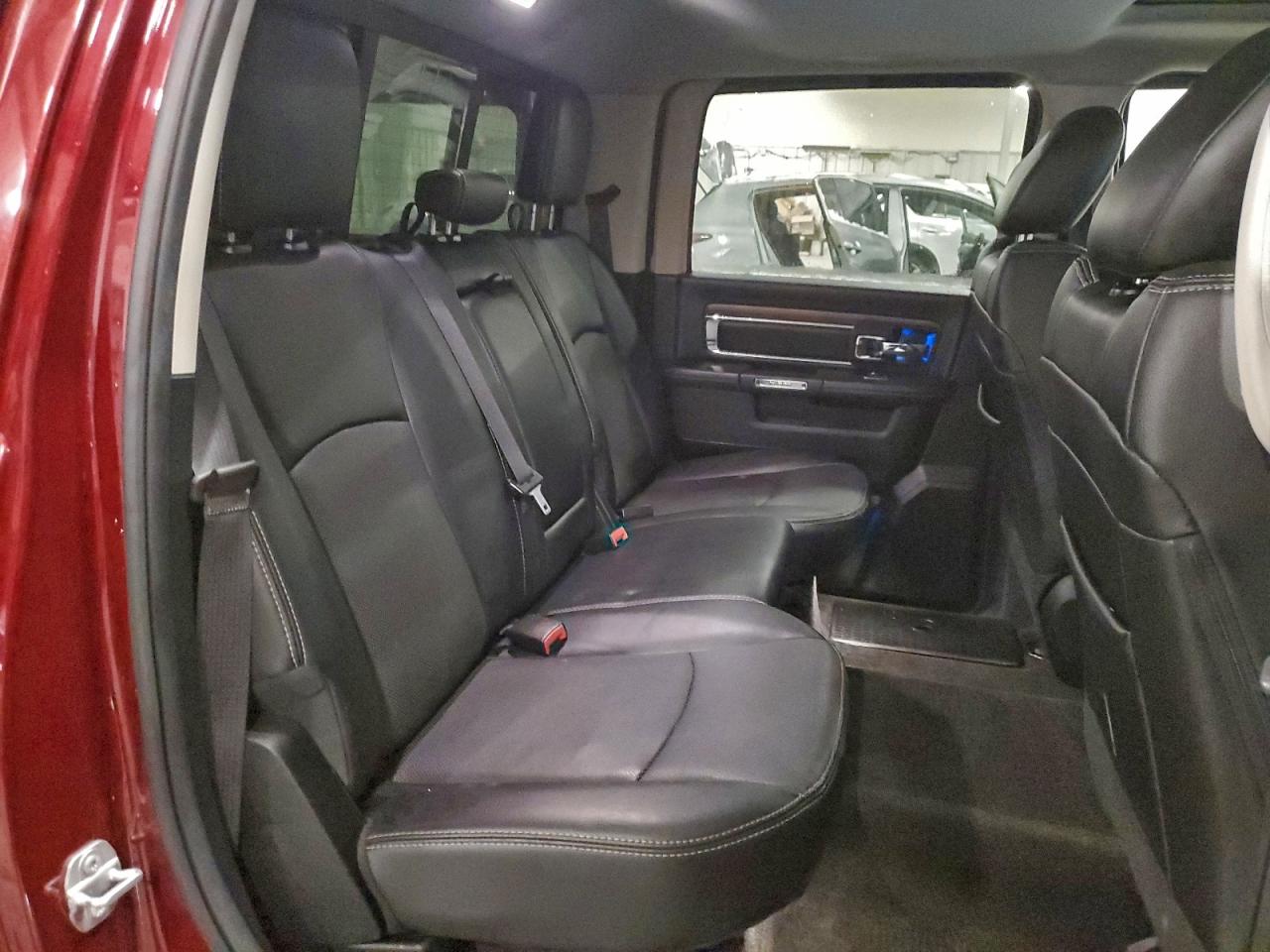 Ram 1500 Laramie Image 11