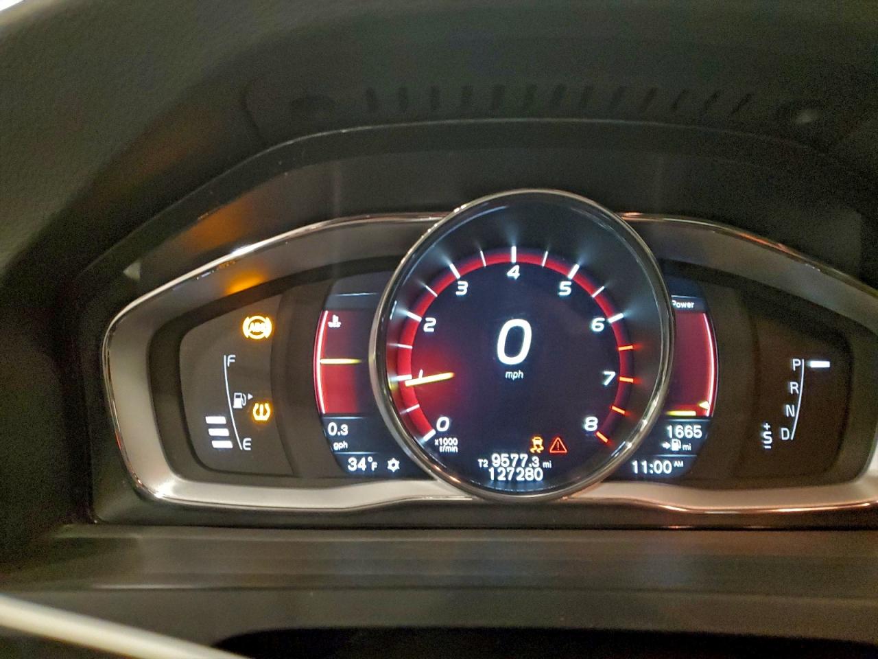 Volvo S60 Inscription Image 8