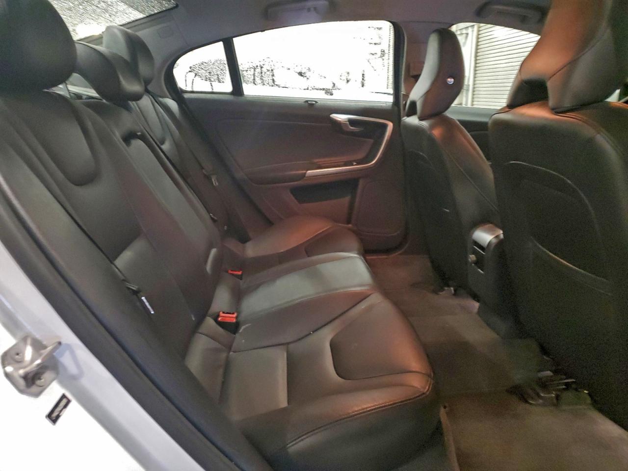 Volvo S60 Inscription Image 12