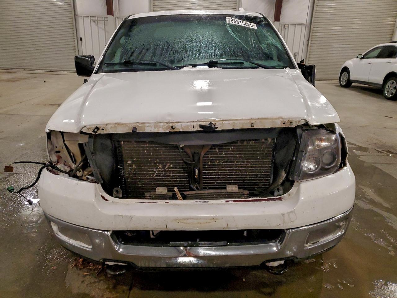 Ford F-150 Supercrew Image 10