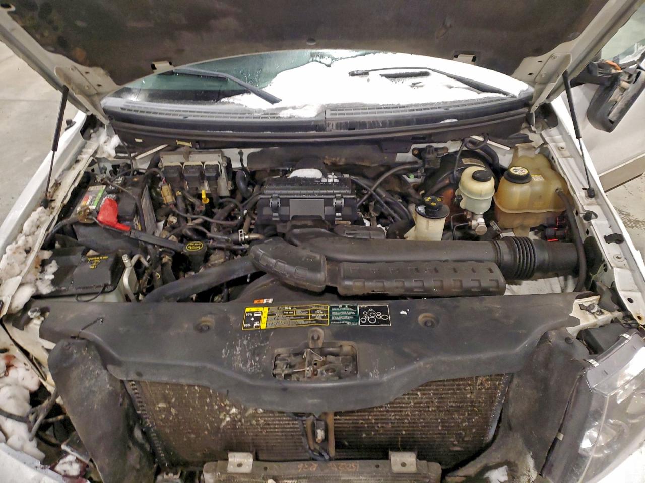 Ford F-150 Supercrew Image 6