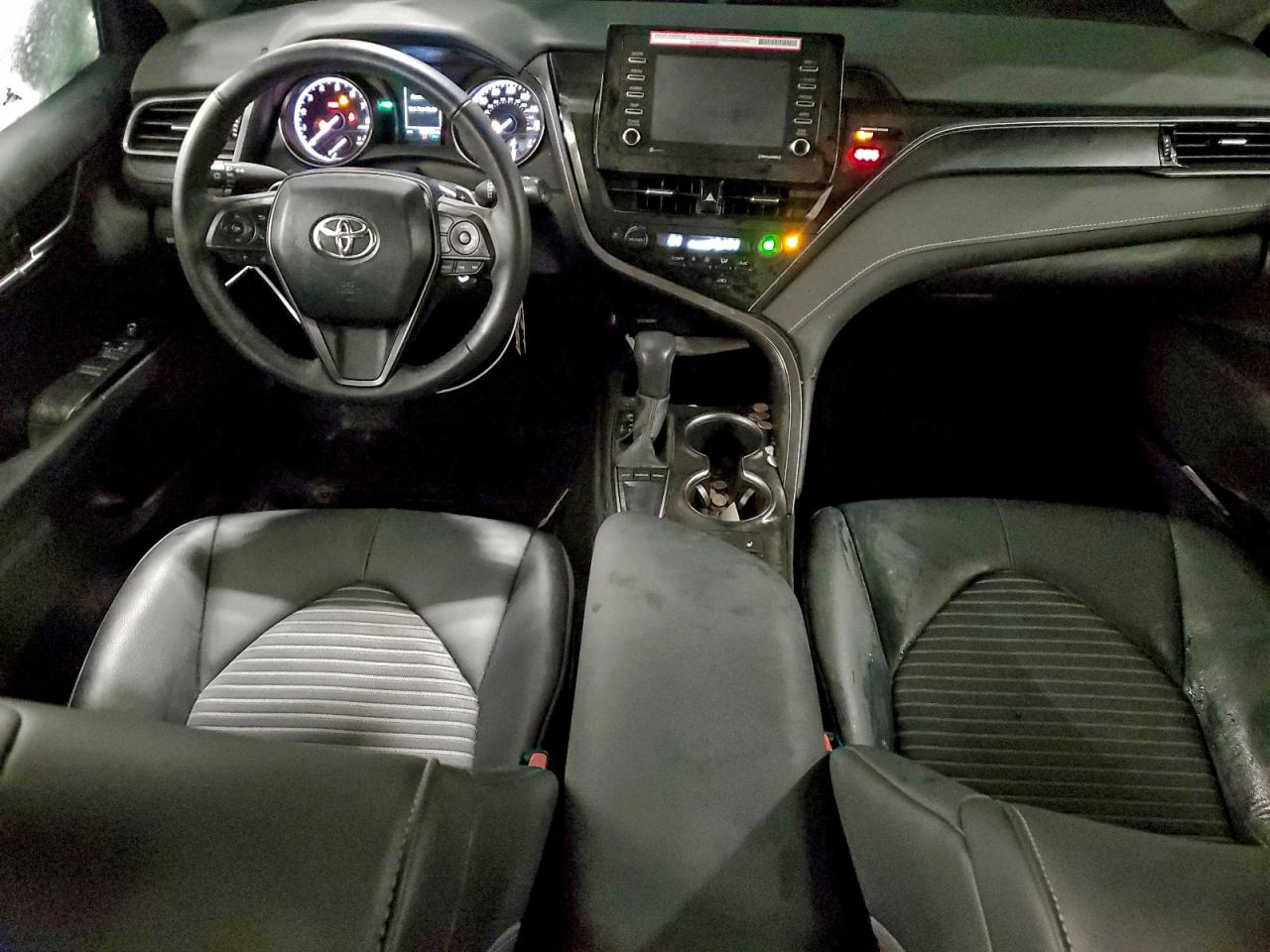 Toyota Camry Se Night Shade Image 7