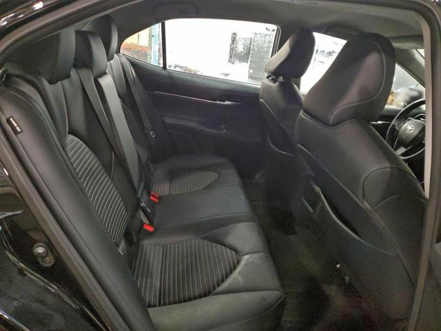 Toyota Camry Se Night Shade Image 12